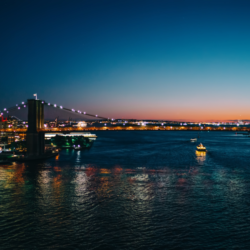 brooklyn-bridge-illuminated-at-dusk-2025-04-02-21-12-12-utc.png